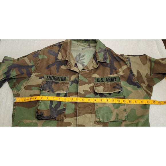 US Army 80s Woodland Camo Combat Jacket 1st CAVALRY Hell on Wheels THORNTON M/S - Picture 10 of 12